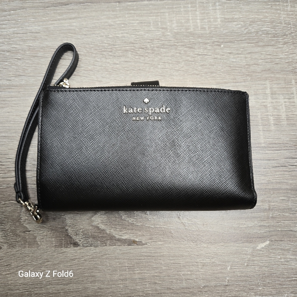 Kate Spade New York Black Leather Wristlet Wallet Zip Around Organizer NWT